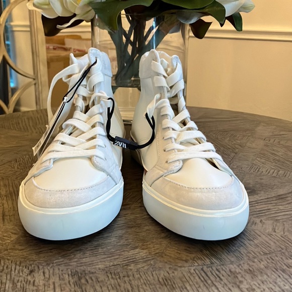 Zara Hi-Top Sneakers - Picture 3 of 9